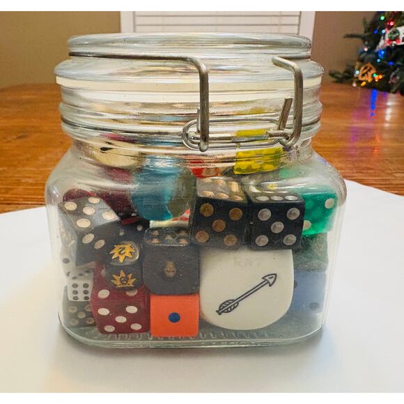 Collection of vintage & modern dice in glass snap lock jar - weighs 2.1lbs - Picture 3 of 9